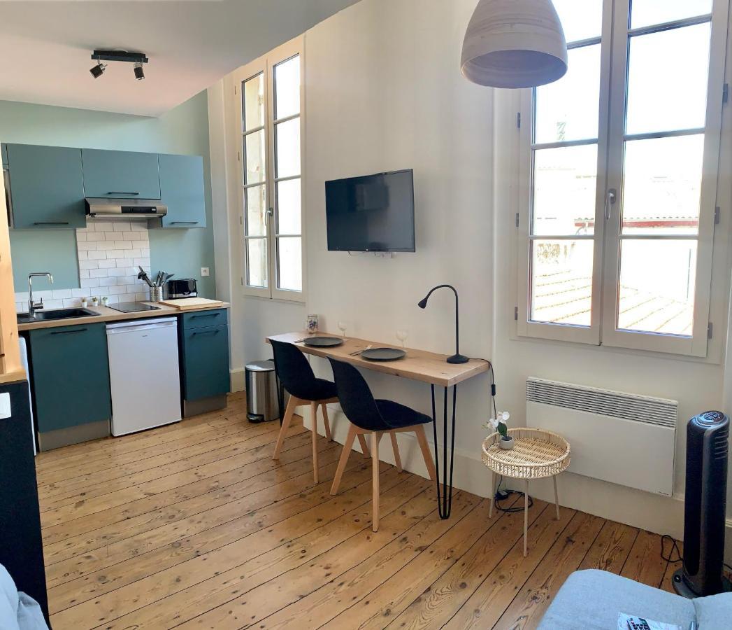 Le Dumon 4 - Studio Neuf Lumineux Calme - Wifi - Gare 200M Agen Exterior photo
